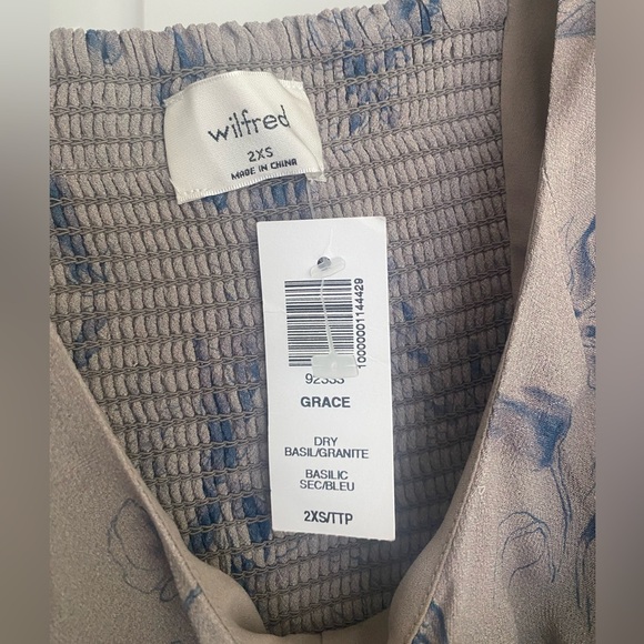 NWT Wilfred Aritzia Grace Top - Picture 3 of 5